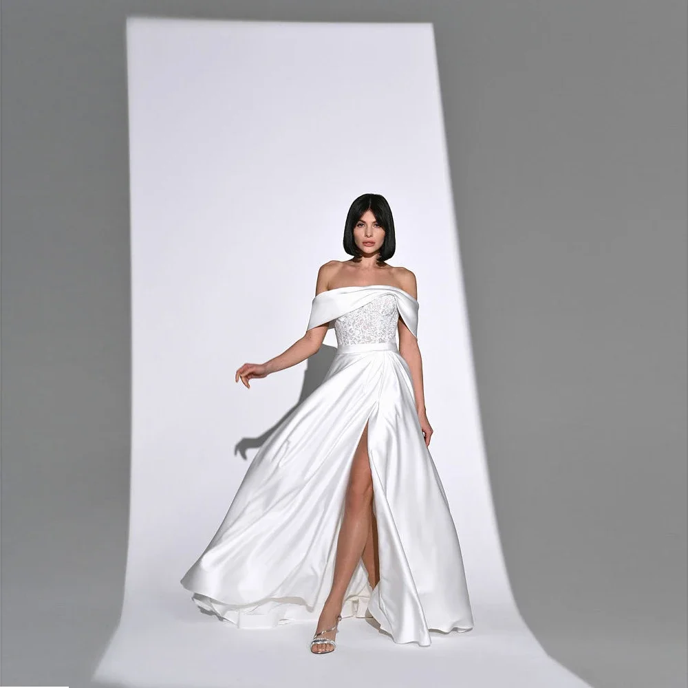 

Customized Sexy A Line Wedding Dresses Strapeless Off The Shoulder Applique Sleeveless Side Split Backless Sweep Train Satin Bri