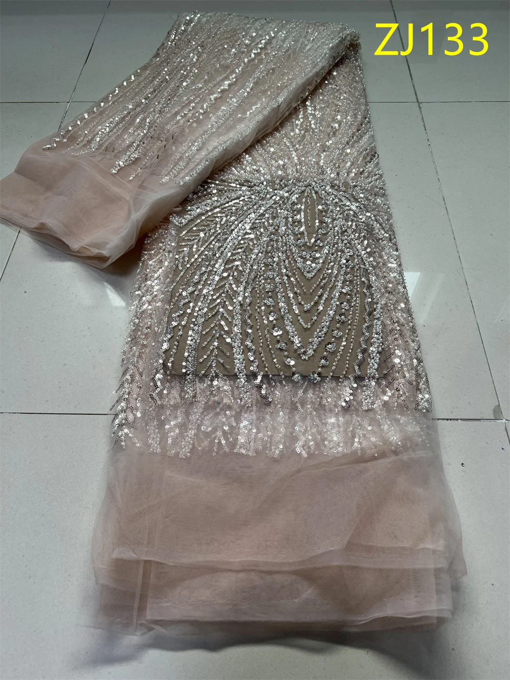 

2026 African Nigerian Latest High Quality With Tulle Sewing Lace Fabric Guipure Embroidery Dresses Sequins Beads 5Yards ZJ133
