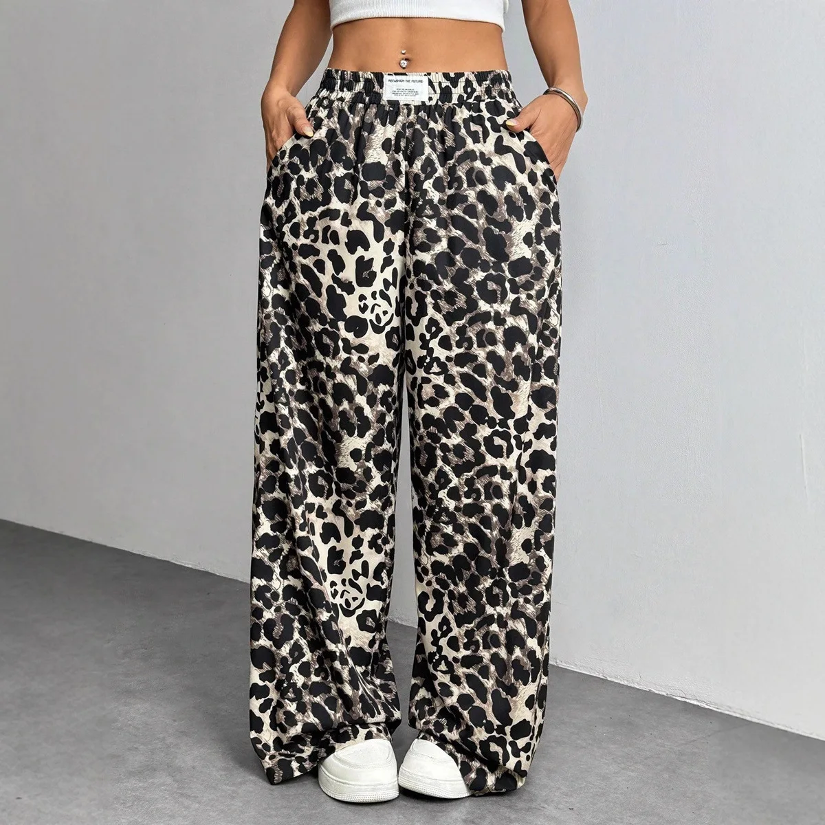 

2026 Spring and Summer Women's New Leopard Print Casual Comfort Pants Loose Elastic Waist Printed Wide Leg Pants