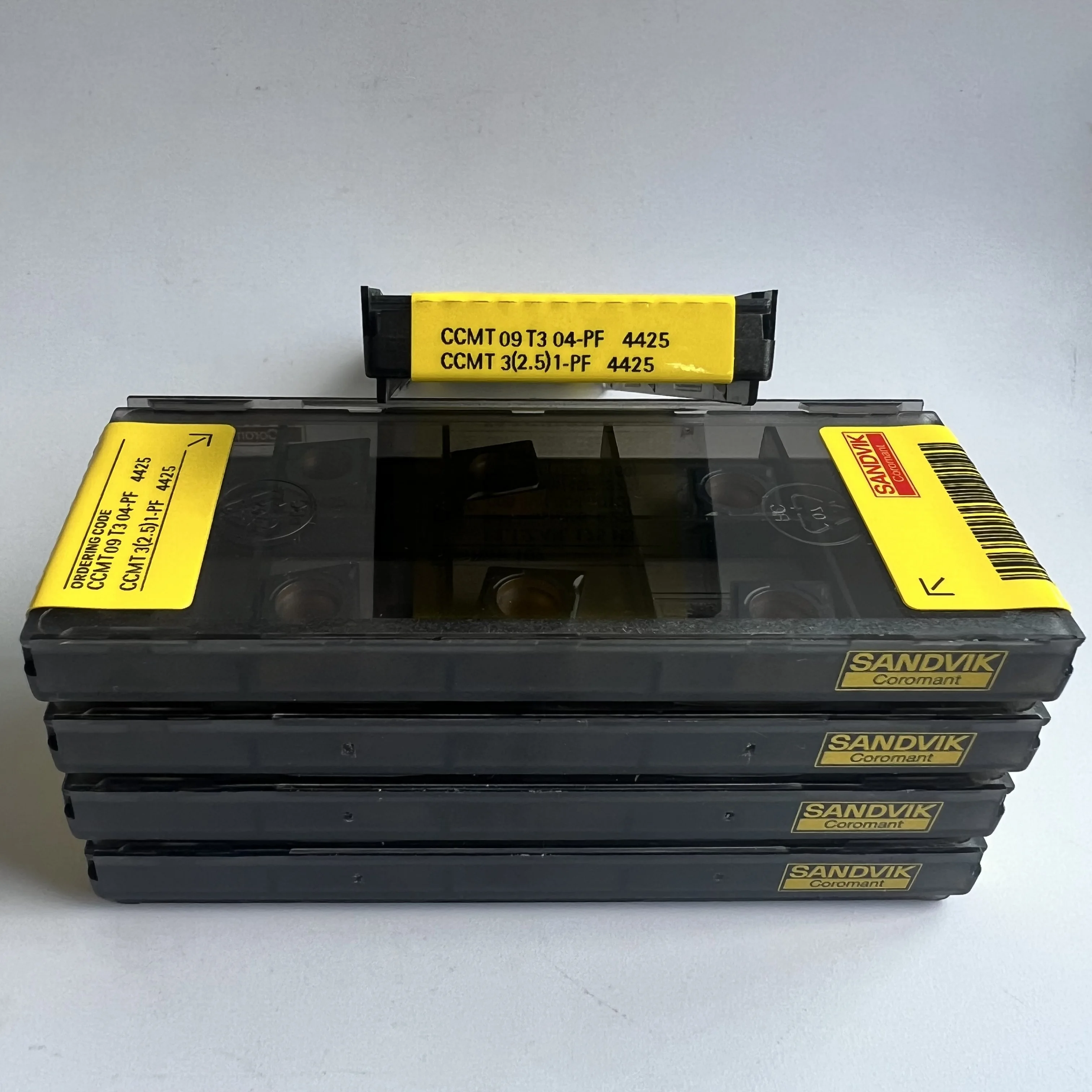 

CCMT09T304-PF 4425 CNC