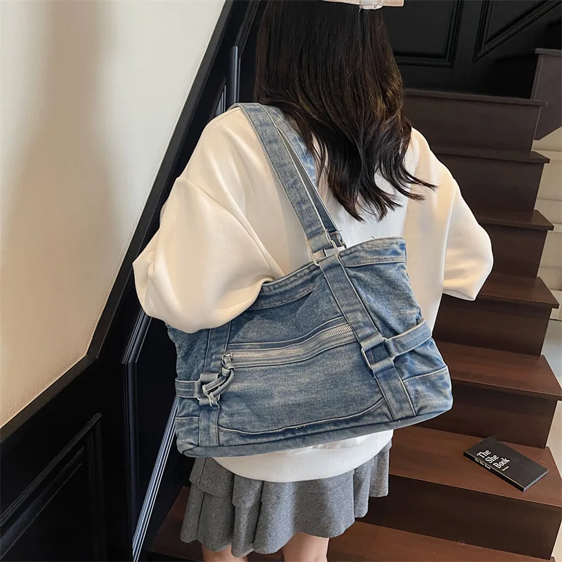 

New Denim Tote Bag Women's Fashion Large Capacity Shoulder Messenger Bag Commuter Versatile Portable