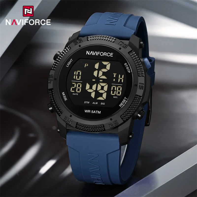 

NAVIFORCE Men's Electronic Watch Fashion 5ATM Waterproof Silicone Strap Calendar Male LCD Digital Wristwatch Relogio Masculino