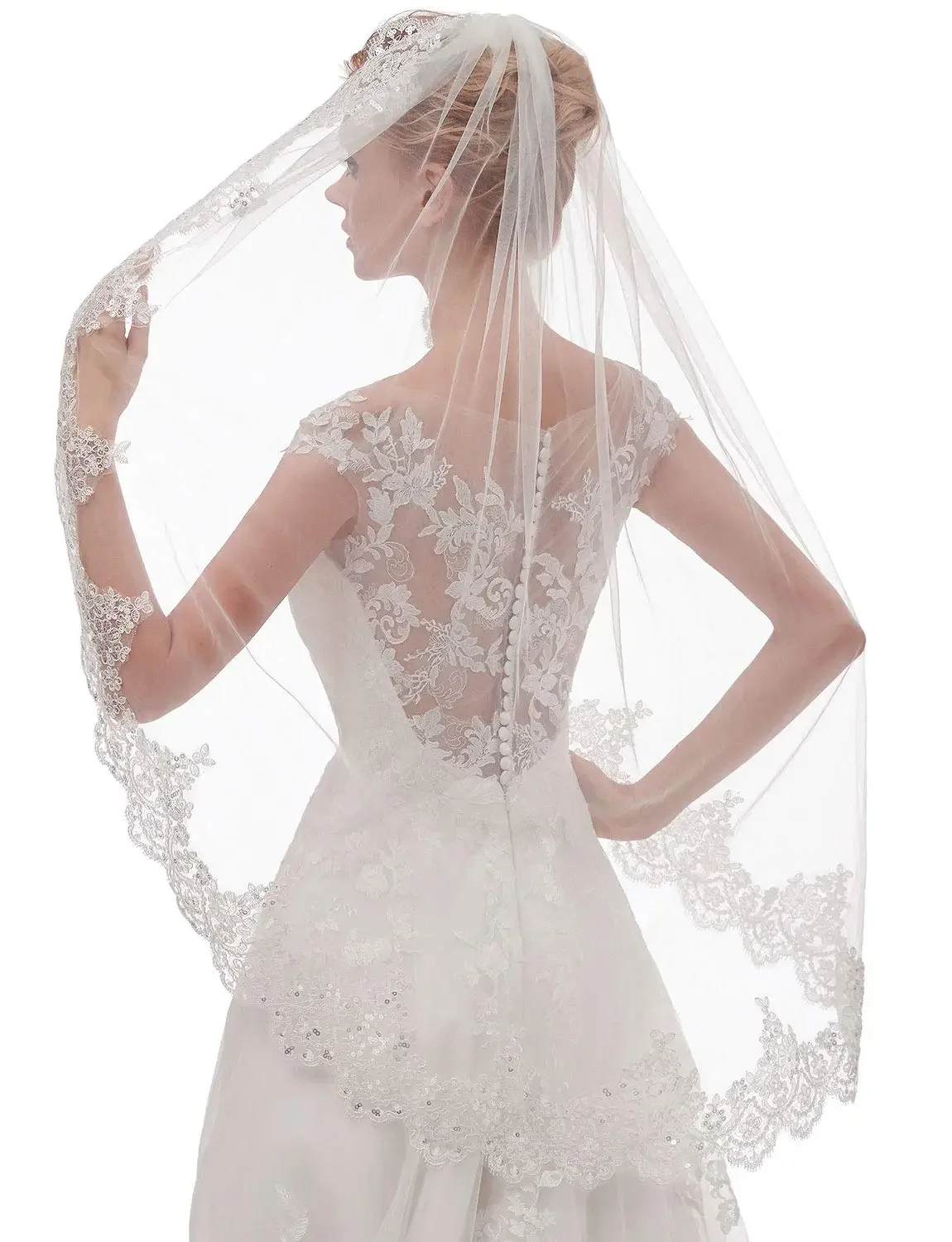 

Womens Short Fingertip Length 1 Tier Lace Wedding Bridal Veil With Metal Comb