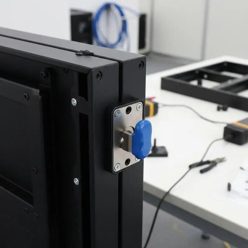12MM LED Pacht Screen Steel Lock Easy Fasten for Event Screens and Displays
