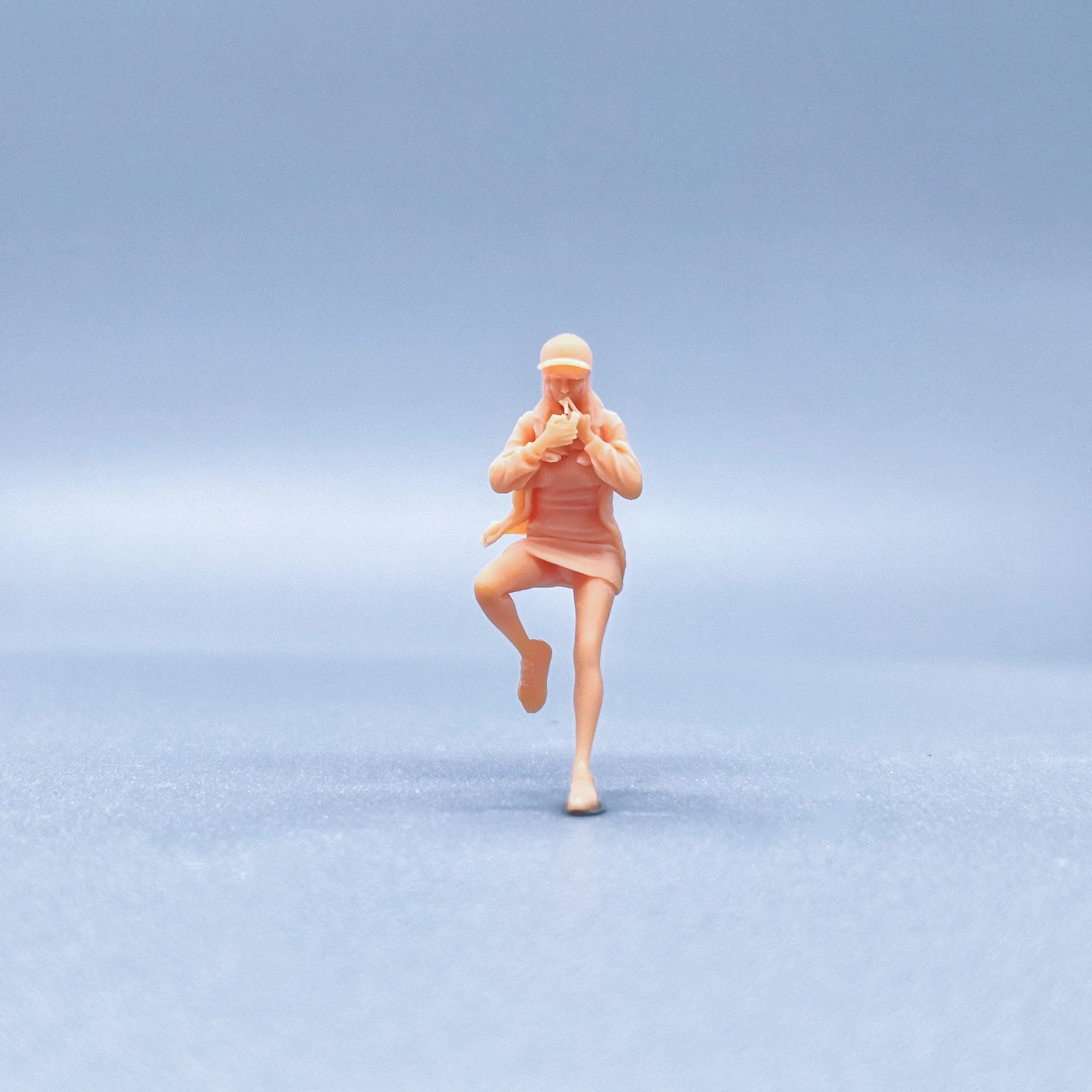 

1/64 1/50 1/43 Figurines Scale Model Resin Skirt Smoking Girl By Posture Uncolored Miniatures Diorama Hand-painted V720