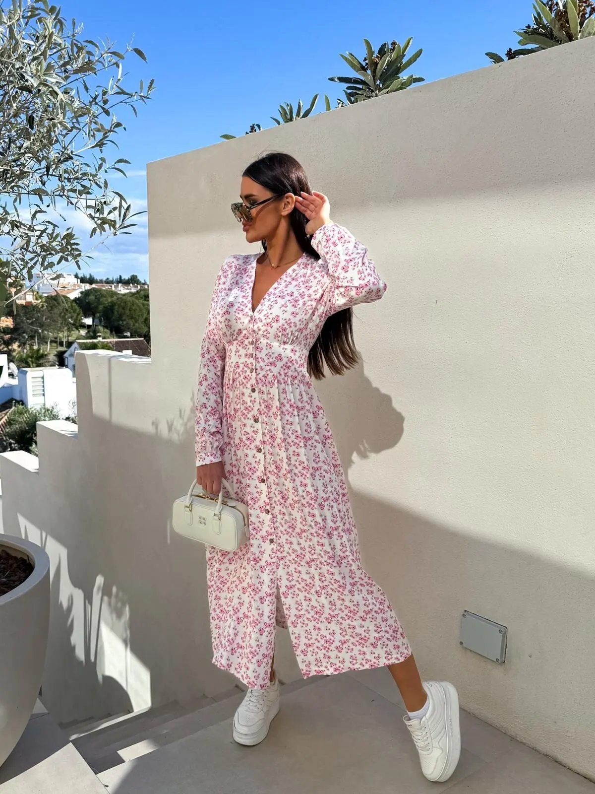 가을 패션 플로럴 드레스 캐주얼 브이넥 버튼 긴 소매 롱 스커트 가족 모임 참석 2025 신상 여성 의류