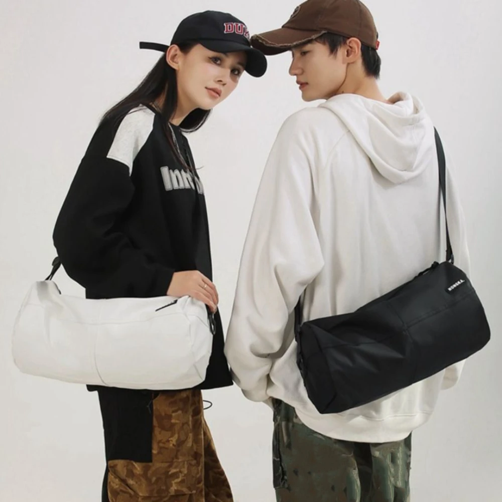 

Causal Sports Shoulder Bag Solid Color Large Capacity Nylon Cloth Shoulder Bag Leisure Lightweight Cylinder Messenger Bag Travel