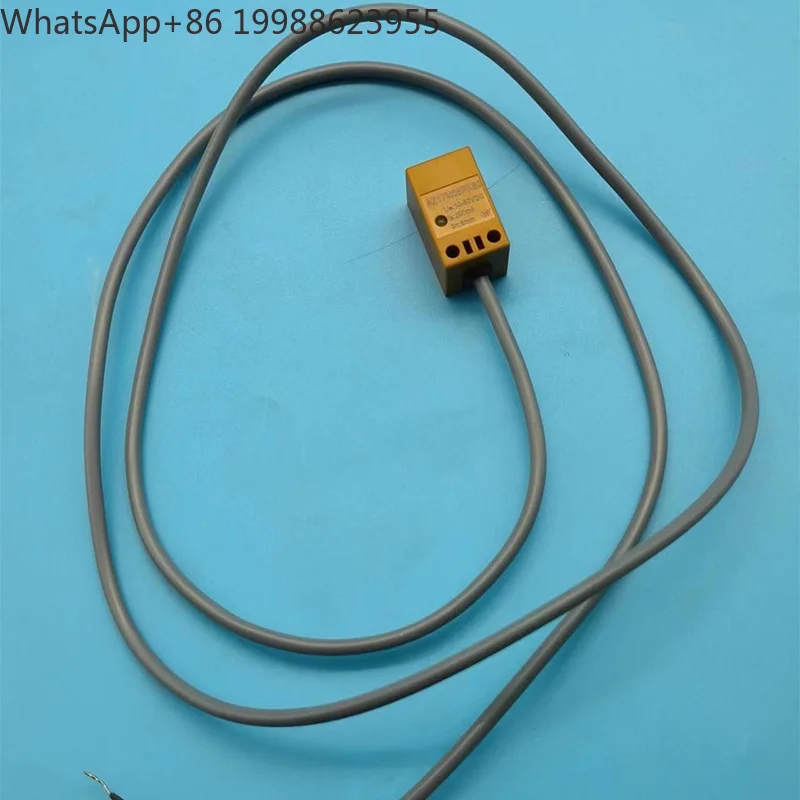 1PC For Combined Force Electric Pallet Truck Access Switch AZ1705PK60 INB-05P16POU Interlock Induction Switch Sensor