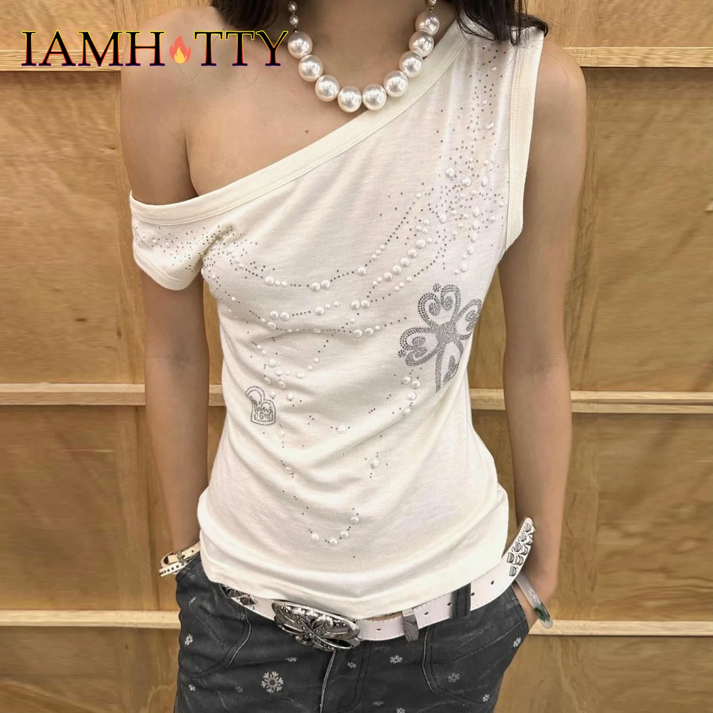

IAMHOTTY Flower Graphic Print Slash Neck Tank Top White Black Color Grunge Style Sleeveless Tops Vintage Slimming Camisole Women