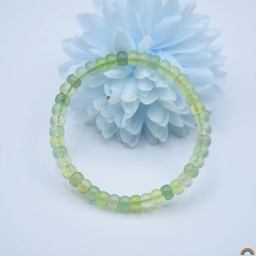 

Natural agate straight cut bracelet, ice through apple, green and leisurely, plate beads, fresh jade bracelet, female Rwbuye