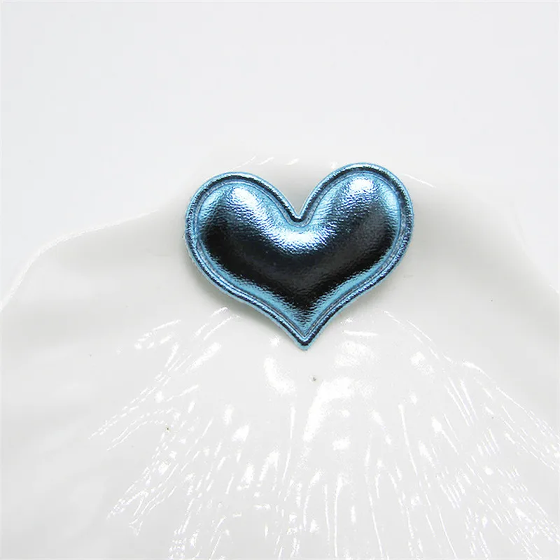 100 Stück 3,5*3CM PU-Herz-Applikationen zum Aufnähen für Kleidung, Hüte, Nähzubehör, DIY-Kopfbedeckungen, Schleifendekoration, Aufnäher – Detail 2