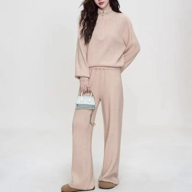 

Корейский осенне-зимний женский костюм, новая футболка с круглым вырезом и коротким рукавом + однотонный пуловер на молнии с воротником-молнией + брюки с эластичной резинкой на талии, комплект из 3 предметов