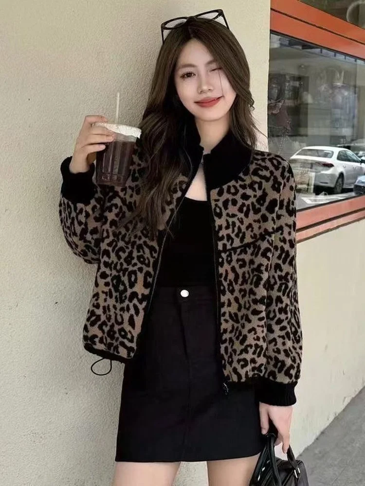 

Женская короткая куртка с воротником-стойкой на молнии, с подкладкой из искусственного меха, осенне-зимняя, новый стиль, с леопардовым принтом, открытый кардиган, теплый топ