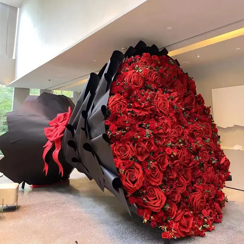 

Giant Plastic Rose Flower Bouquet for Outdoor Activities Wedding & Celebrity Decorations Online Props Square Rose Mall