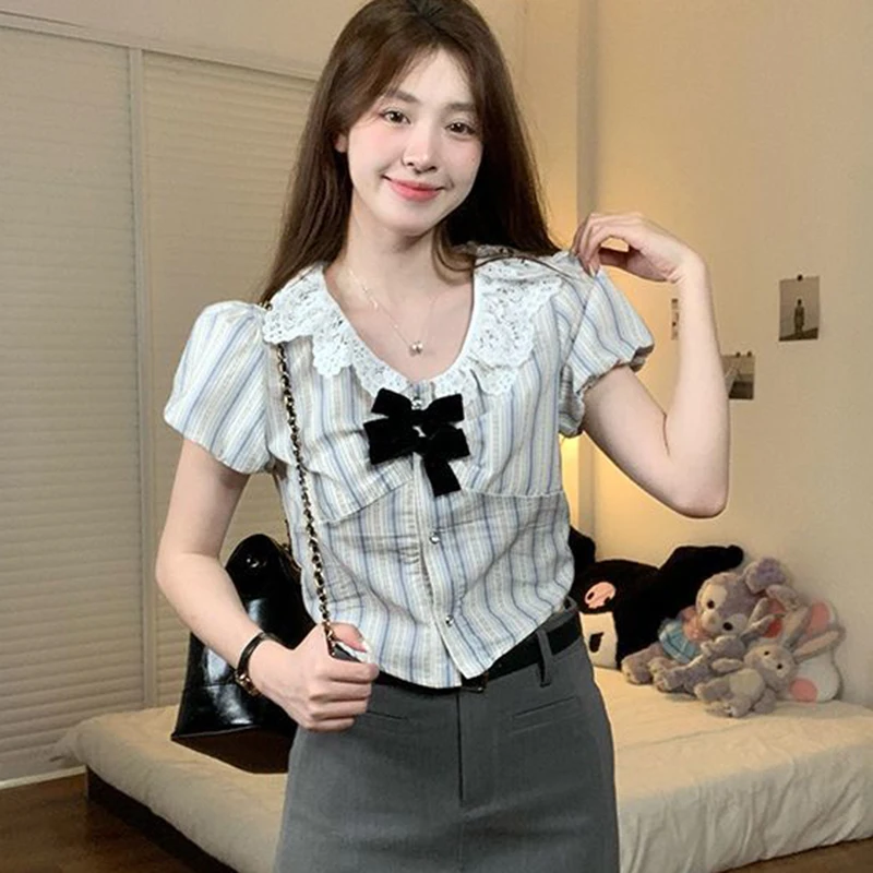 Rimocy Preppy Style Bowknot Short Sleeve Shirt Women Summer Sweet Lace Round Neck Crop Tops Woman Single Breasted Cropped Blouse