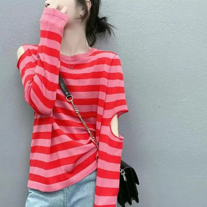 2024 New Summer Sweet Cool Street Style Trendy Fashion Round Neck Stripe Print Hollow Loose Leisure Long Sleeved T-shirt