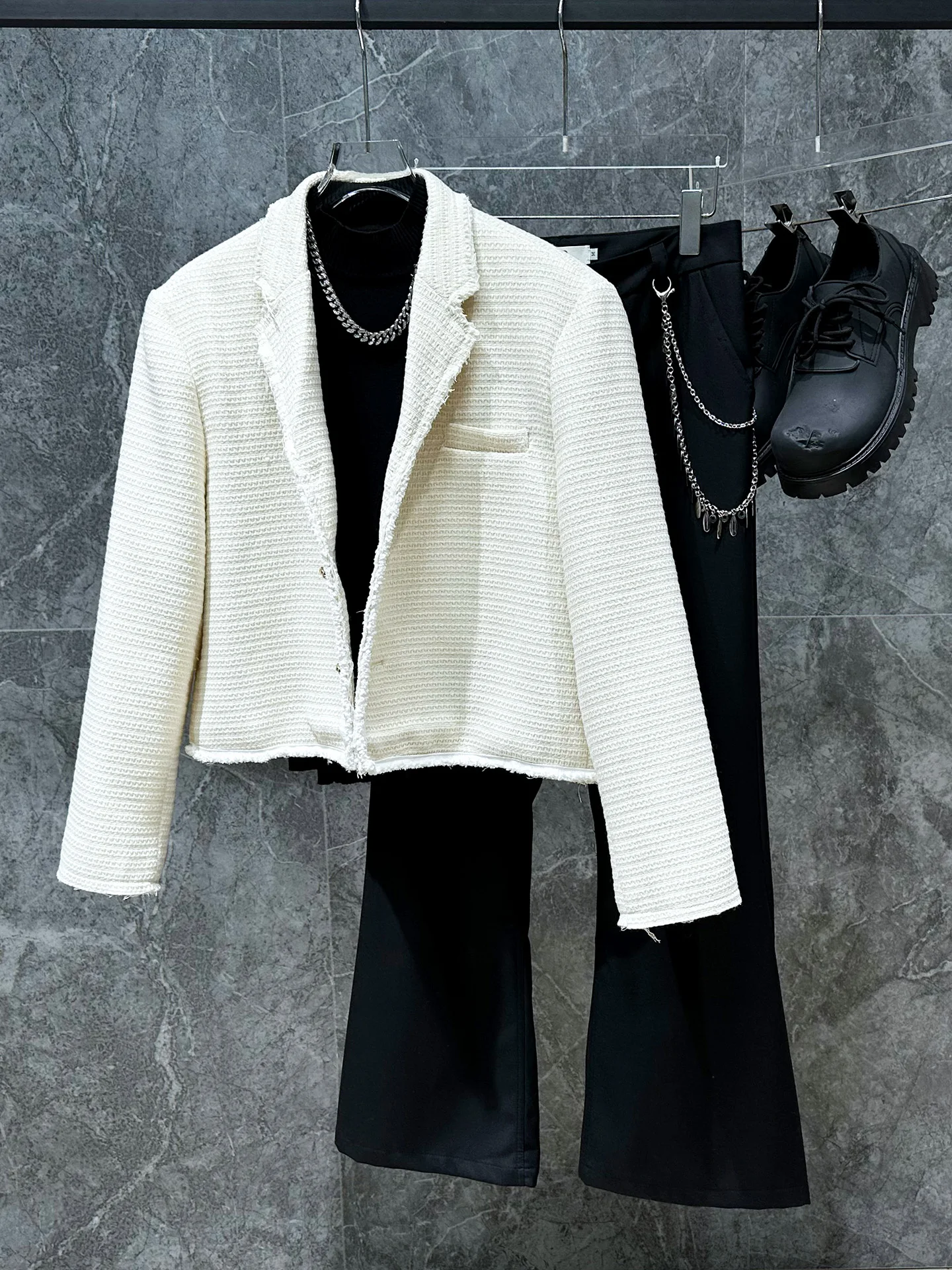 Veste courte tricotée pour hommes, nouvelle Version coréenne Ins, Design haut de gamme, col rabattu, manteau décontracté, tendance, automne hiver 2025