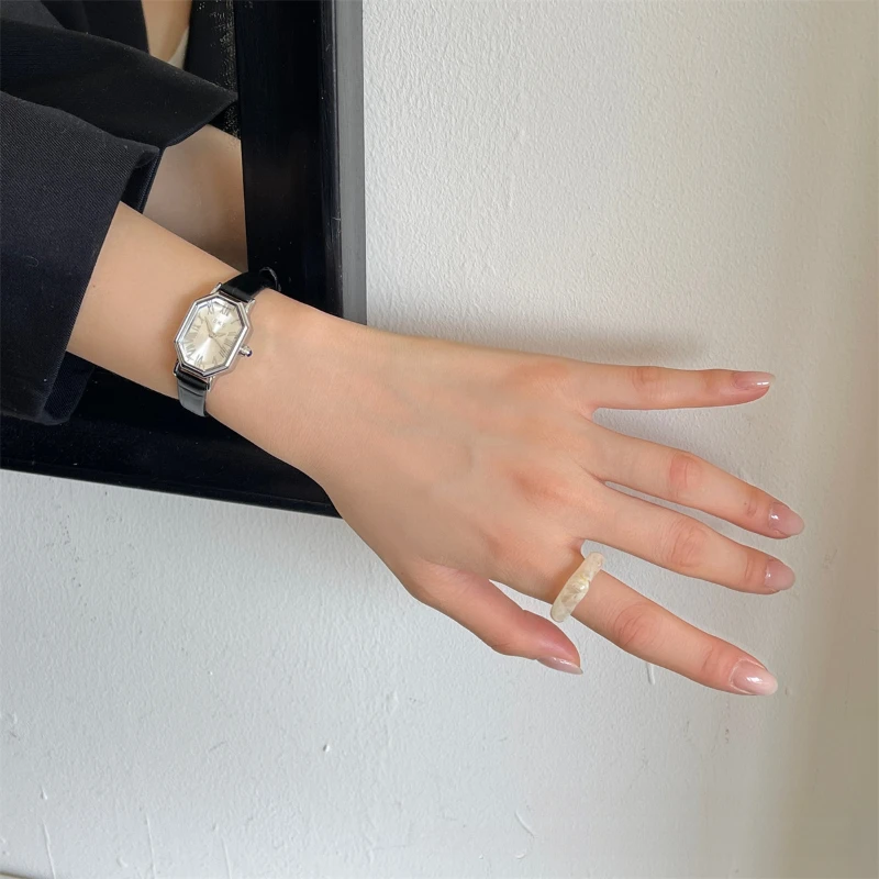 Fashion Roman Numerals Small Dial Ladies Watch Minimalist Watches Female Students Small Dial Simple Exquisite Women's Watches