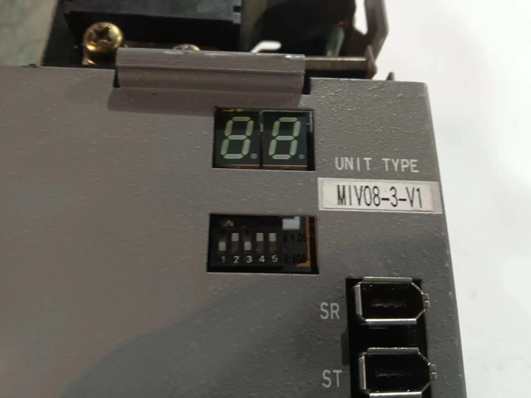 وحدة تحكم السائق MIV08-3-V1 لـ OKUMA