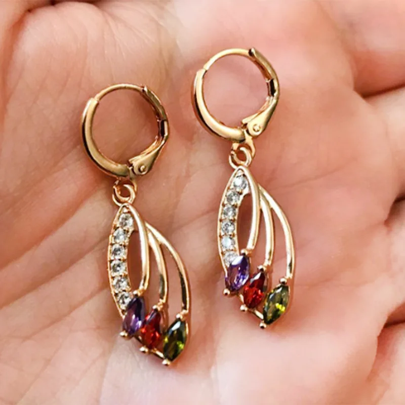 Fashion Gold Color Peridot Leaf Dangle Hollow Earrings for Women Bridal Wedding Earrings Accessories Jewelry