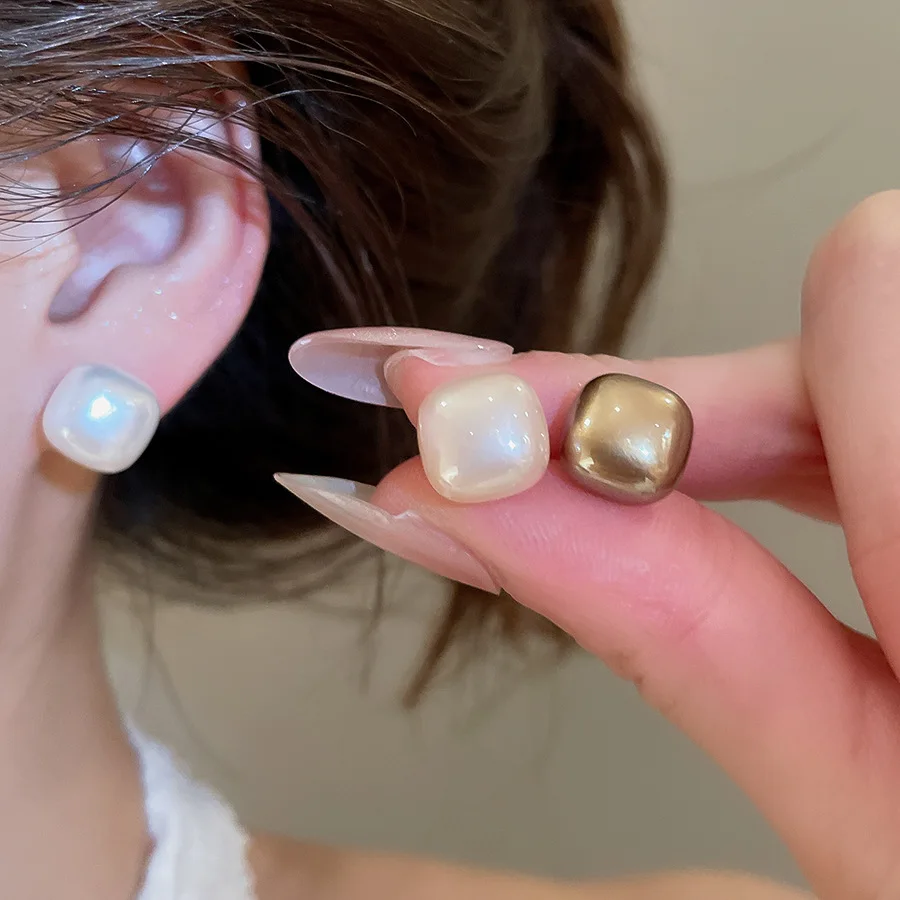 6 Pcs Iridescent Small Imitaton Pearl Stud Earrings Gloss Solid Heart Square Round Flat Ear Studs Simple Fashion Jewelry Set M
