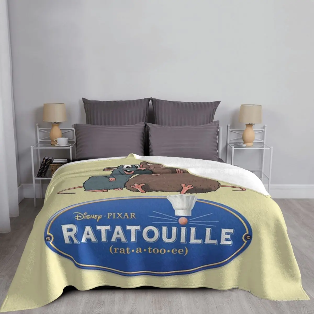Remy e Emile - Cobertor Ratatouille colcha na cama