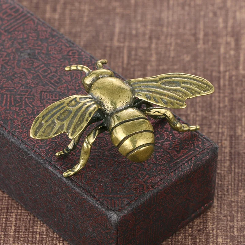 Solid Brass Honeybee Beetle Figurine Insect Tea Pet Miniature Desktop Ornament Animal Statue Home Decor Collectible Craft Gift