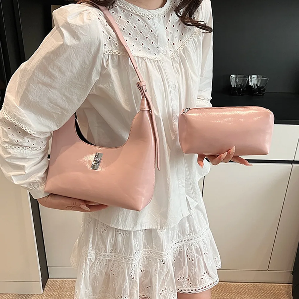 

Stylish Minimalist Style Leather Crescent Bag Casual Soft Hobo Bag Commuting Tote Half-moon Shoulder Bag Girls