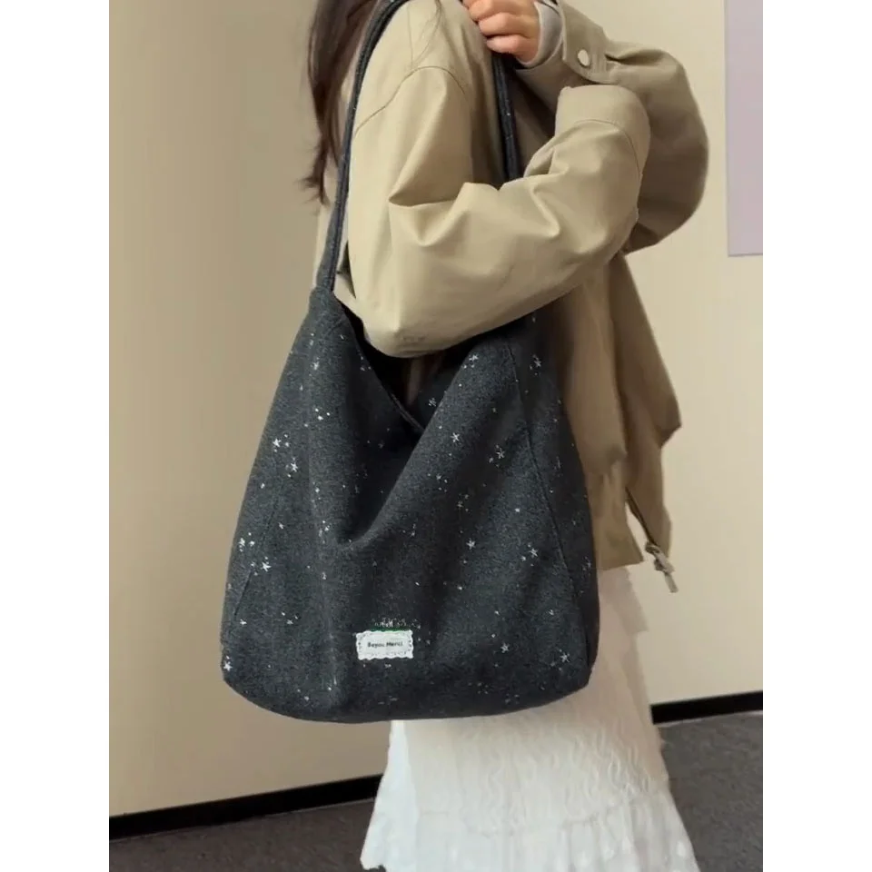 bolsa-tote-de-lona-com-estrelas-brilhantes-e-diamantes-embutidos-bolsa-de-ombro-Unico-de-veludo-casual-feminina-estilo-jove
