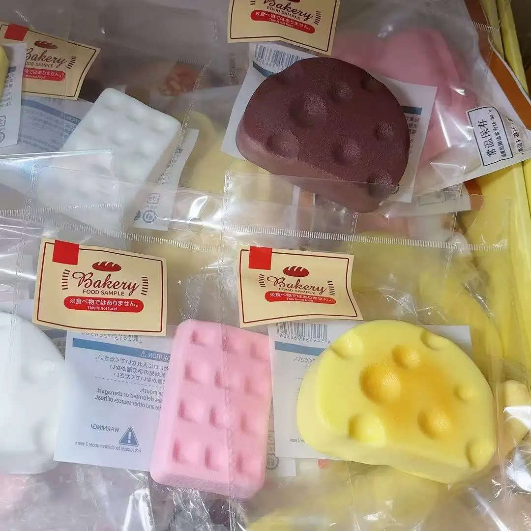 Squishy Waffle Spremere Pizzico Giocattolo PU Rimbalzo Lento Carino Realistico Bagnato Morbido Appiccicoso Gioco di Cibo Divertente Decompressione Vent Agitarsi Giocattolo