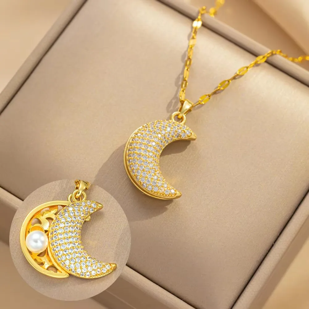 High-End Pearl Moon Necklace for Women Fashionable Open Pendant Exquisite Design Luxurious Personalized Jewelry