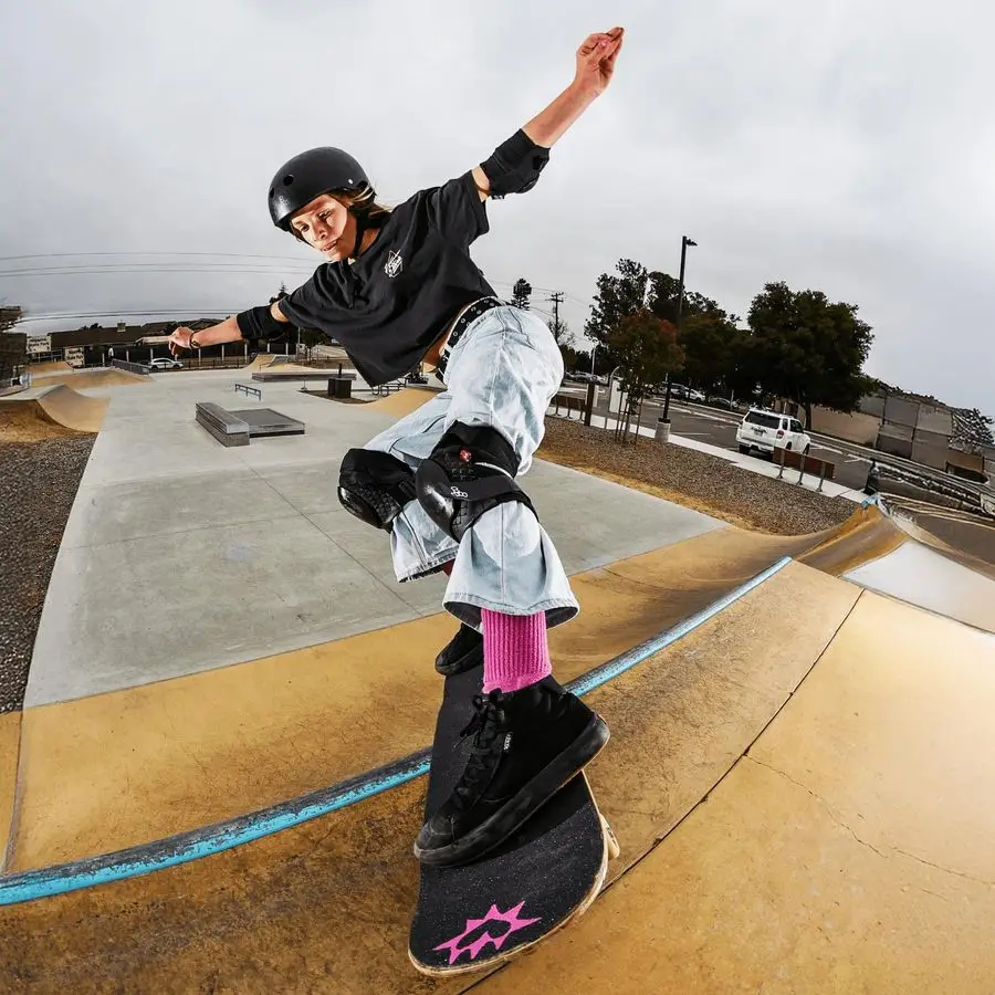 Genouillères KP 44, Protection robuste pour le skateboard, le patinage en ligne, le patins à roulettes, le Derby et le vélo