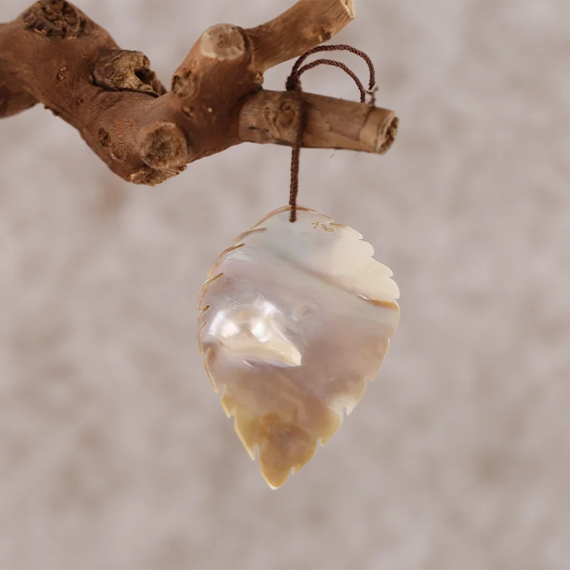 Natutal Stones  Accessories Shell with Pearl Carved Leaf Peadant for Necklace - Beads Jewellery Making  Handmade Accessories