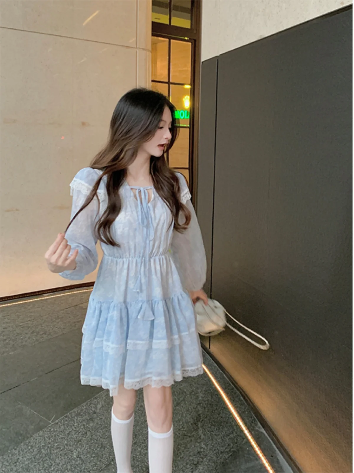 

Sweet Floral Print Maxi Dress Lace Paneling High Waist Slimming Design Spring New Style Korean Style Cake Skirt Long Sleeve