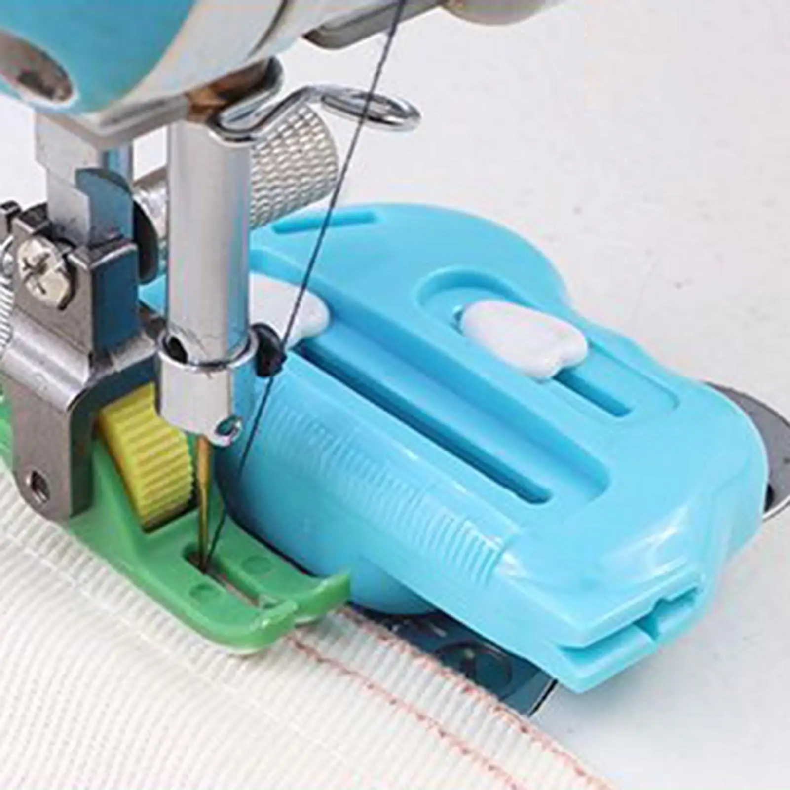 Magnetic Seam Guide Needle Threaders Seam Ripper Attachments Accessories For Quilting Yard Fabric Cutting Table Crafts