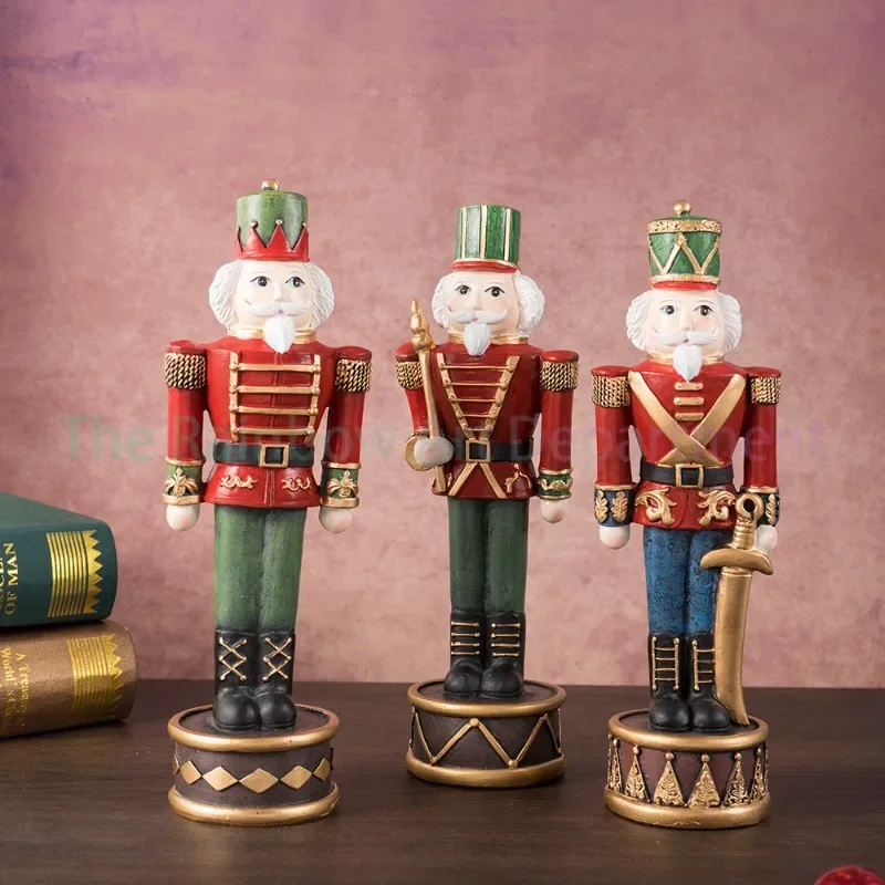 New Nutcracker Christmas Decoration Home Walnut Soldier British German Puppet Ornament