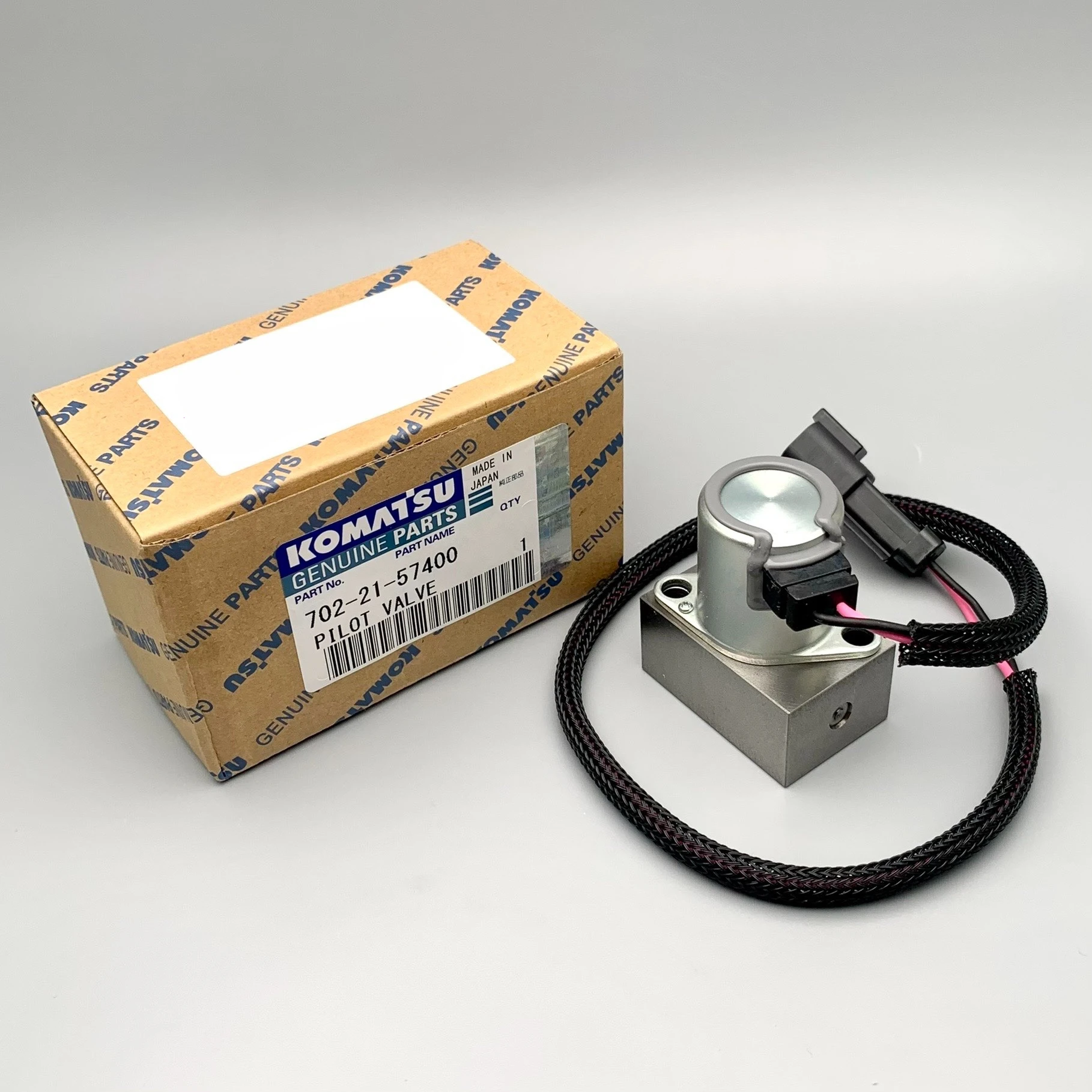 

702-21-57400 Hydraulic Solenoid Valves For Komatsu PC200-7 PC210-7 PC200-8 Excavator Parts 7022157400