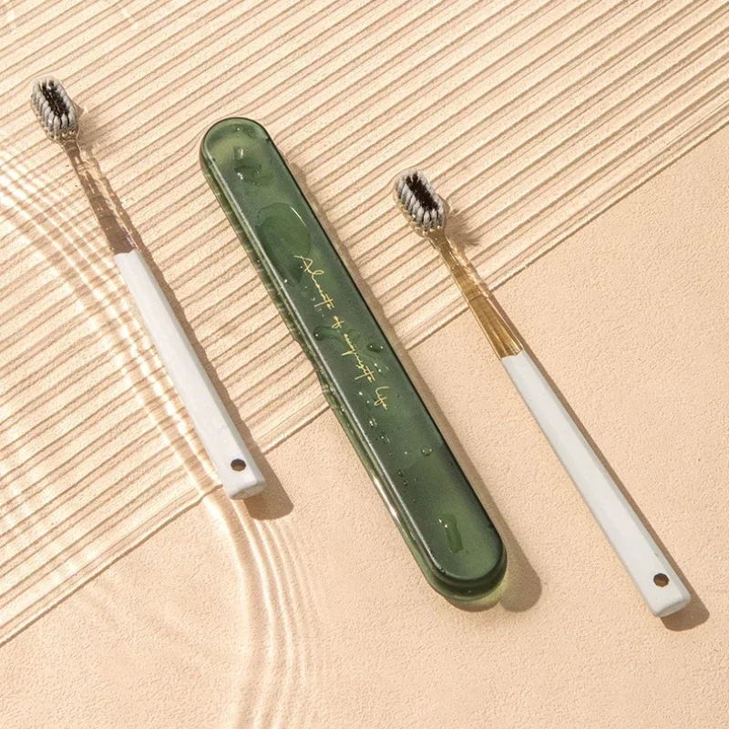 

Прозрачный матовый футляр для хранения зубных щеток, пылезащитный чехол с дренажным отверстием, портативный для путешествий и кемпинга