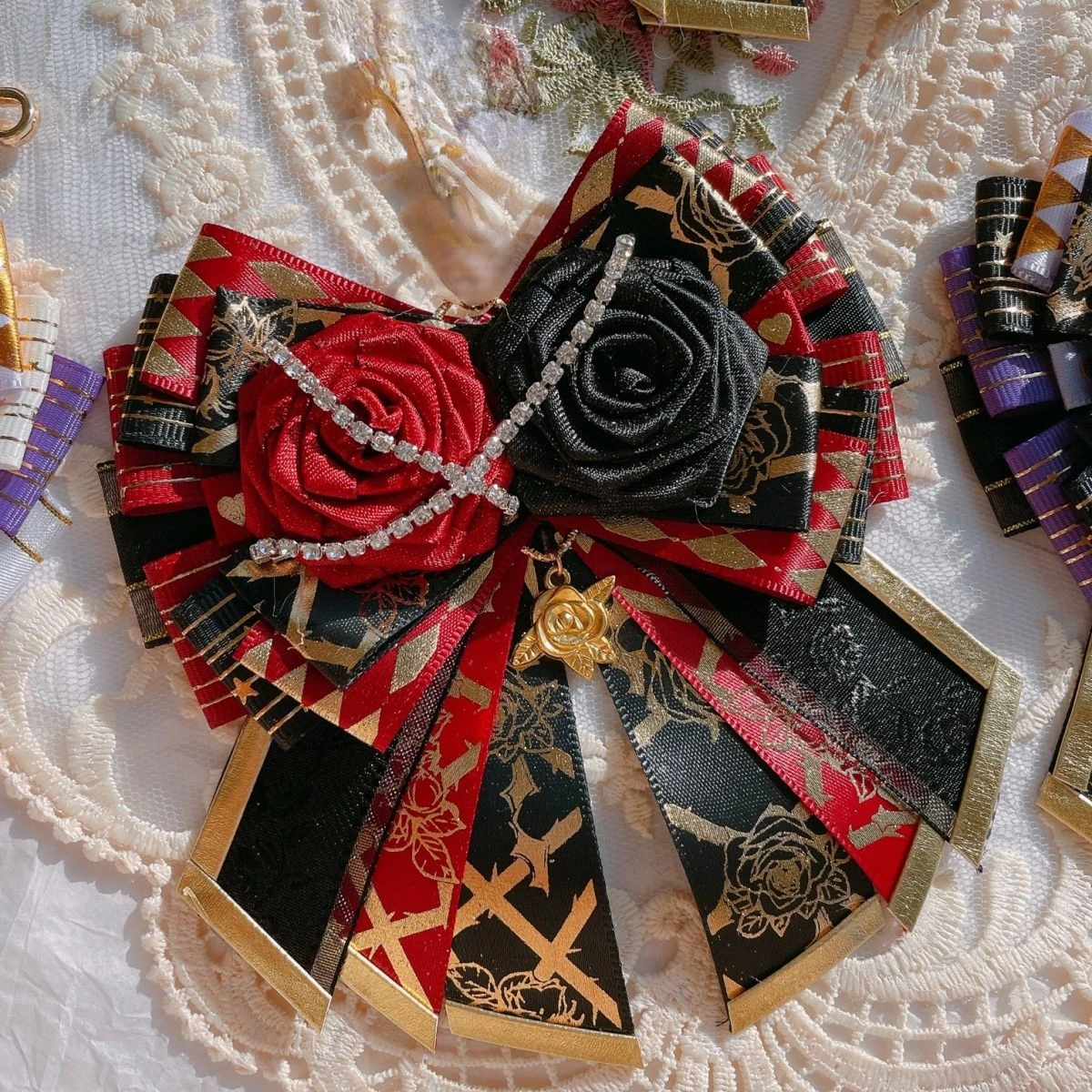 Frauen Lolita Strass Rose Blume Fliege Brosche neue Luxus Mode Cosplay Tanz Show Kleid Hemd Accessoires Kragen Blumen – Detail 2