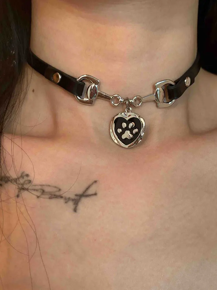 sex toys Cat Claw Love Pendant Leather Chain Female Choker Necklace Personalized lingerie Collar bdsm accessories sex suit adult