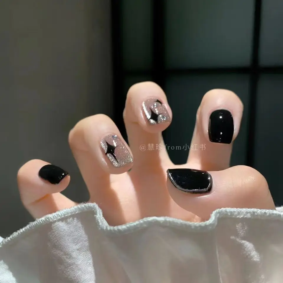 

10pcs Handmade Nails Black Sweet Cool Cat Eye Stars Silver Edge Diamante Short Press-on Reusable Nail Pads for Girls and Gals