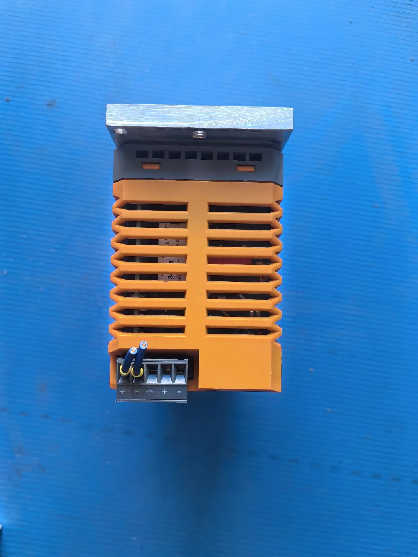 80SD100XS.C04X-K01 محرك سيرفو لـ B&R