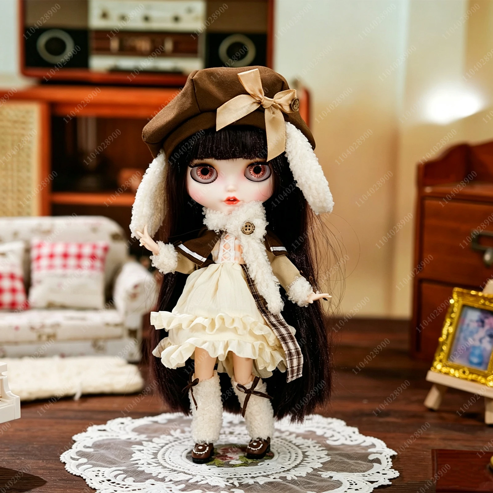 

Кукла Blyth ICY DBS 30 см: Зимний винтажный костюм детектива-кролика, набор с кроличьими зубами, светлая кожа, матовая мордашка. Подарки для девочек на праздники.