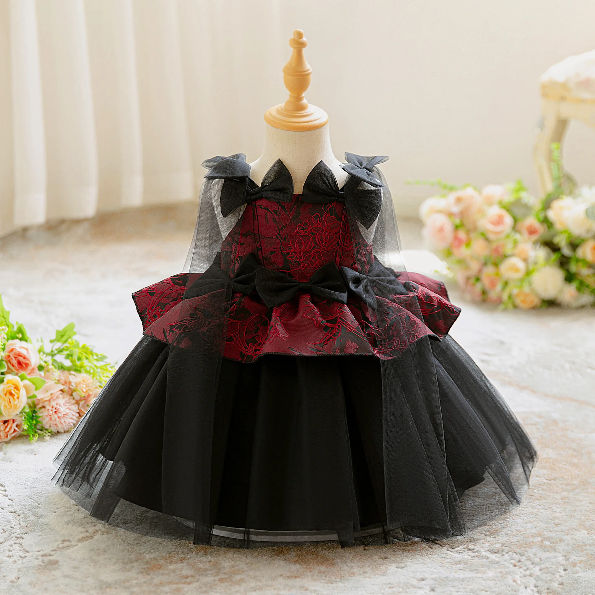 

Girls Party Dress 2 Colors 70cm-110cm Princess Cosplay Dresses Gauze Wedding Birthday Halloween Kids Costumes Evening Ball Gown