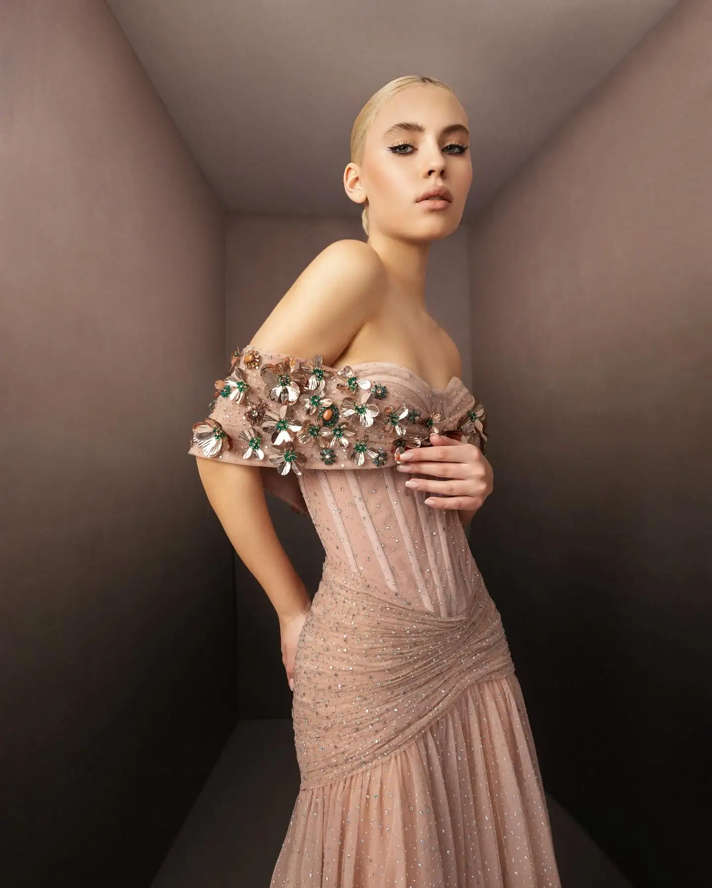 Glitter Tule Lange Avondjurken 2023 Nieuwe Vestidos De Fiesta Kristallen Off Schouder Illusion Zachte Tule Bruiloft Jurk