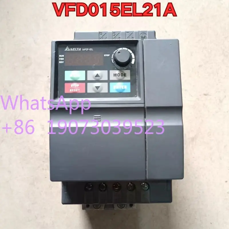 

Бывший в употреблении разобранный тест функции инвертора VFD015EL21A обычно