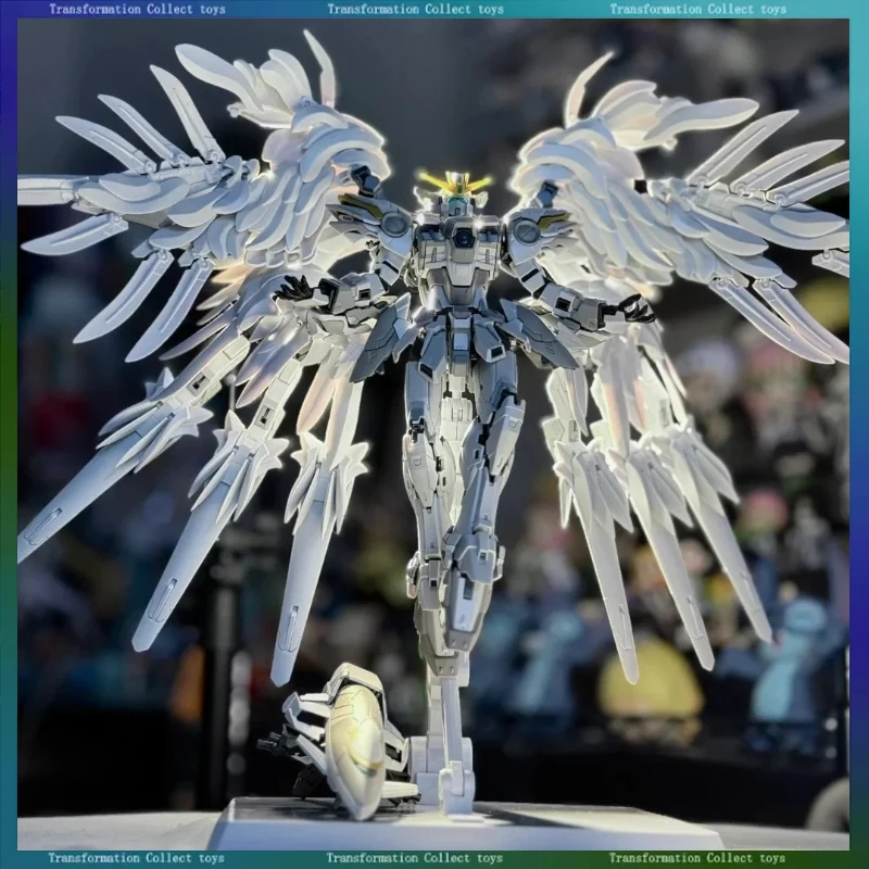 

В наличии: Daban 8827 Wing Zero Snow White, сборная модель MG 1/100 XXXG-00YSW, игрушка-конструктор, робот-скелет из сплава, пластиковые подарки