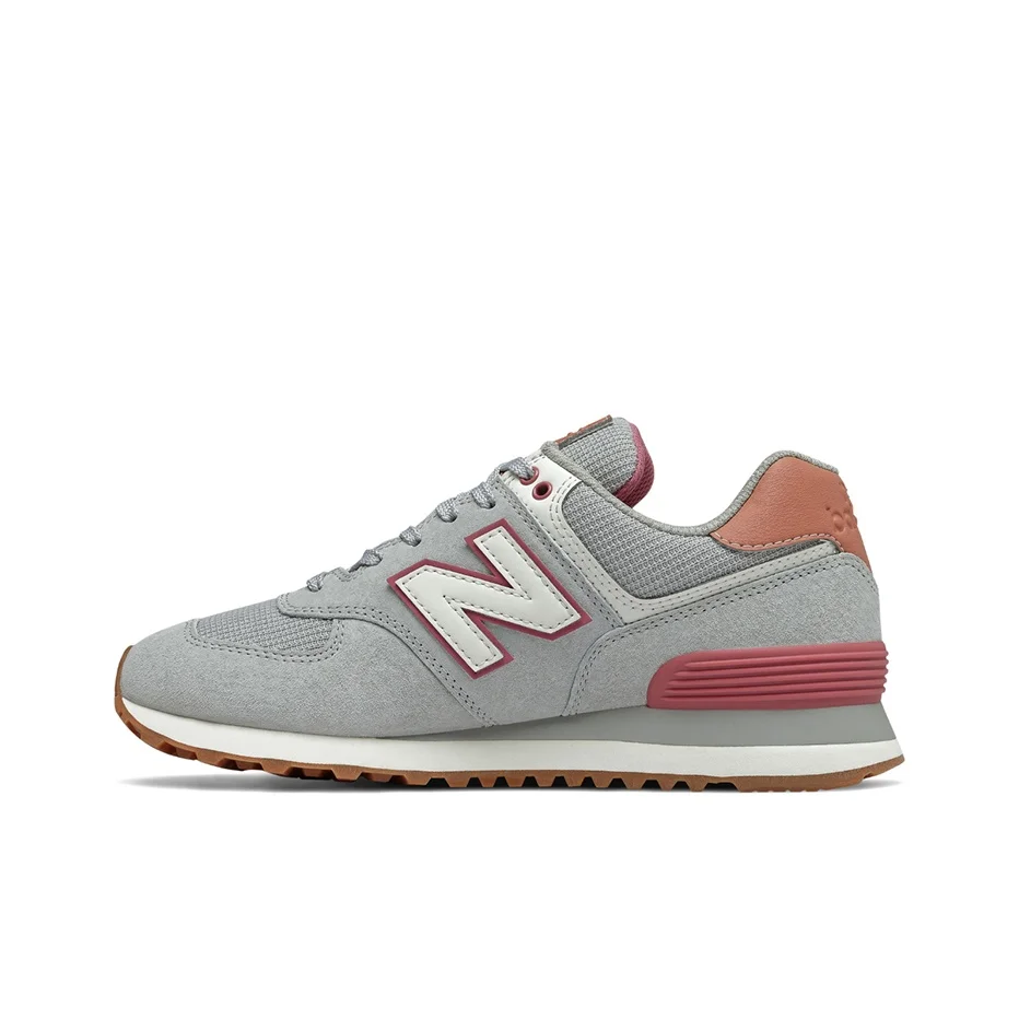 New Balance NB 574 Zapatillas de running para mujer, con amortiguación de cuero, revestimiento transpirable, parte superior ligera y baja, color gris y rojo WL574BCZ