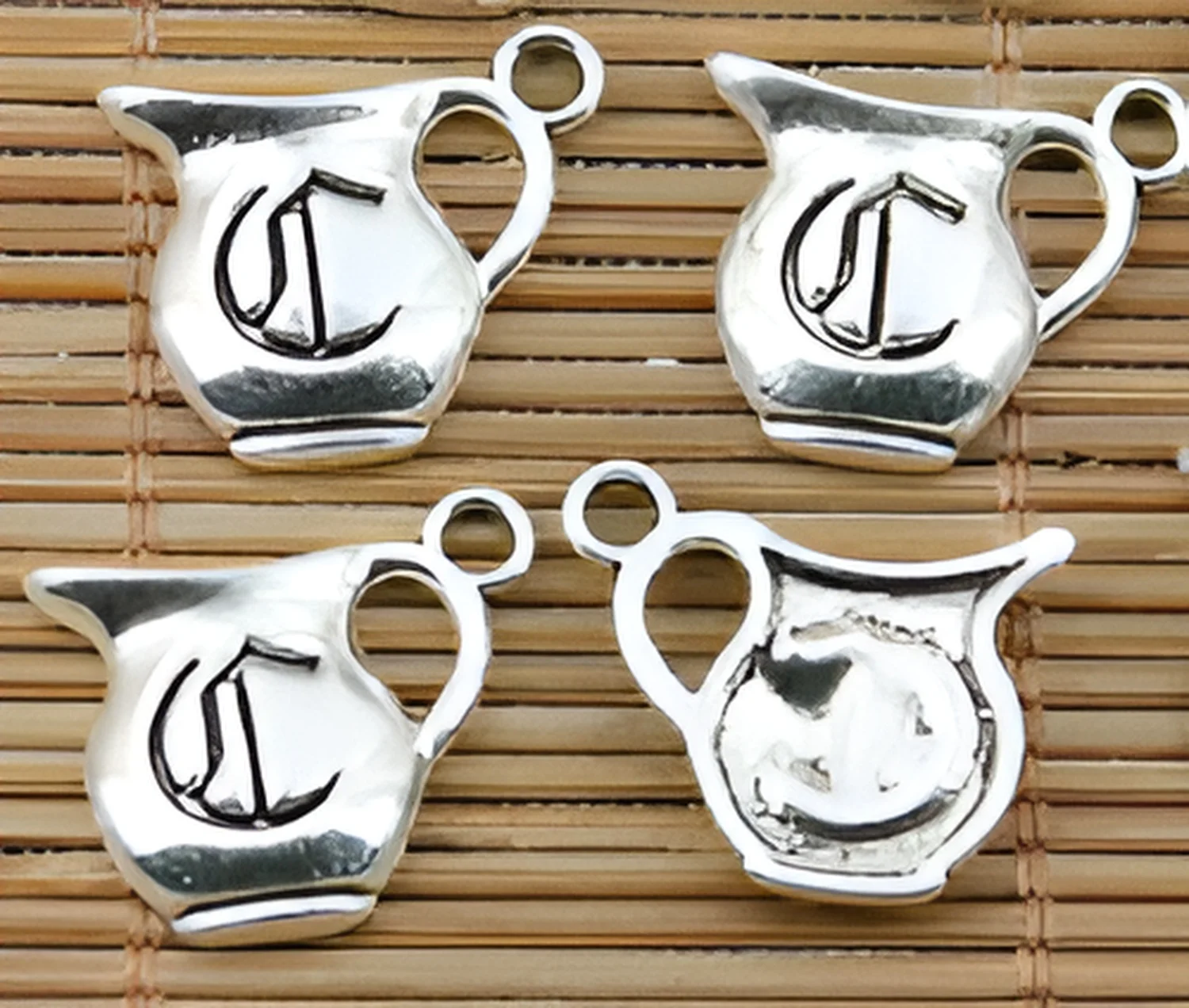 20pcs  14*17mm   Alloy matel teapot vintage  pendants   HWEF2325