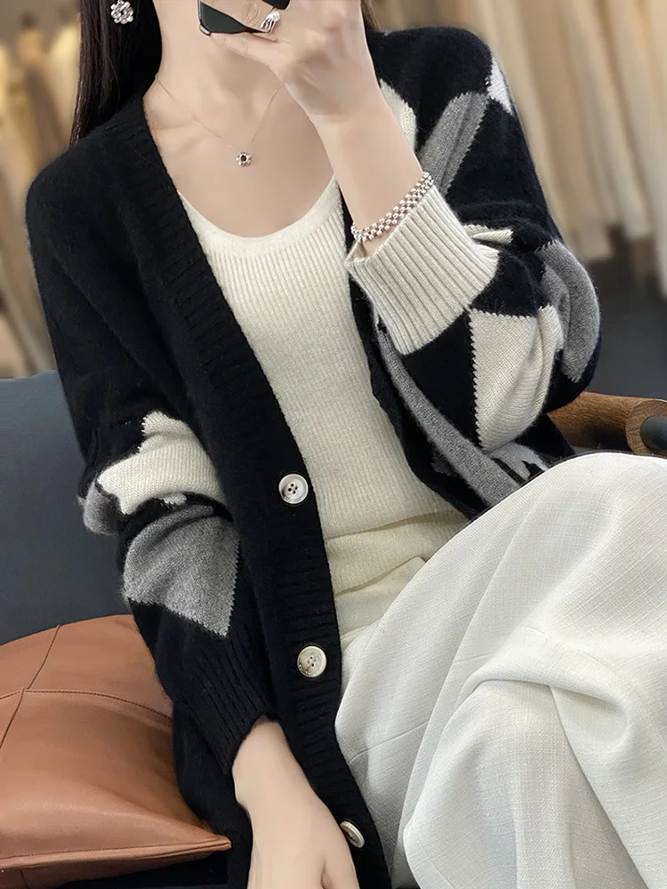 Large Size Thick Women\'s Cardigan 100% Merino Wool V-neck Pullover New In Coats Aesthetic Sweater Warm Fashion Knitwear Clothing